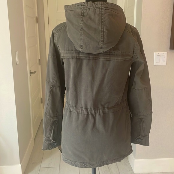 Levi’s Hooded Military Jacket Army Size XS  ***NWT*** - Picture 9 of 14